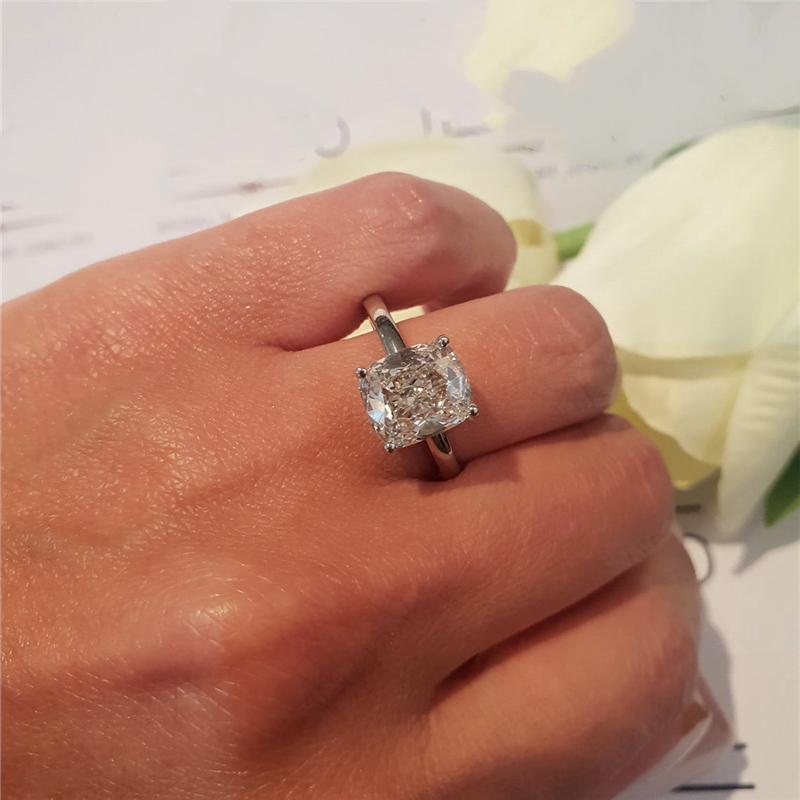 Elegant 3.0 CT Cushion Lab Diamond Engagement Ring with IGI Certification Hidden Halo for Weddings