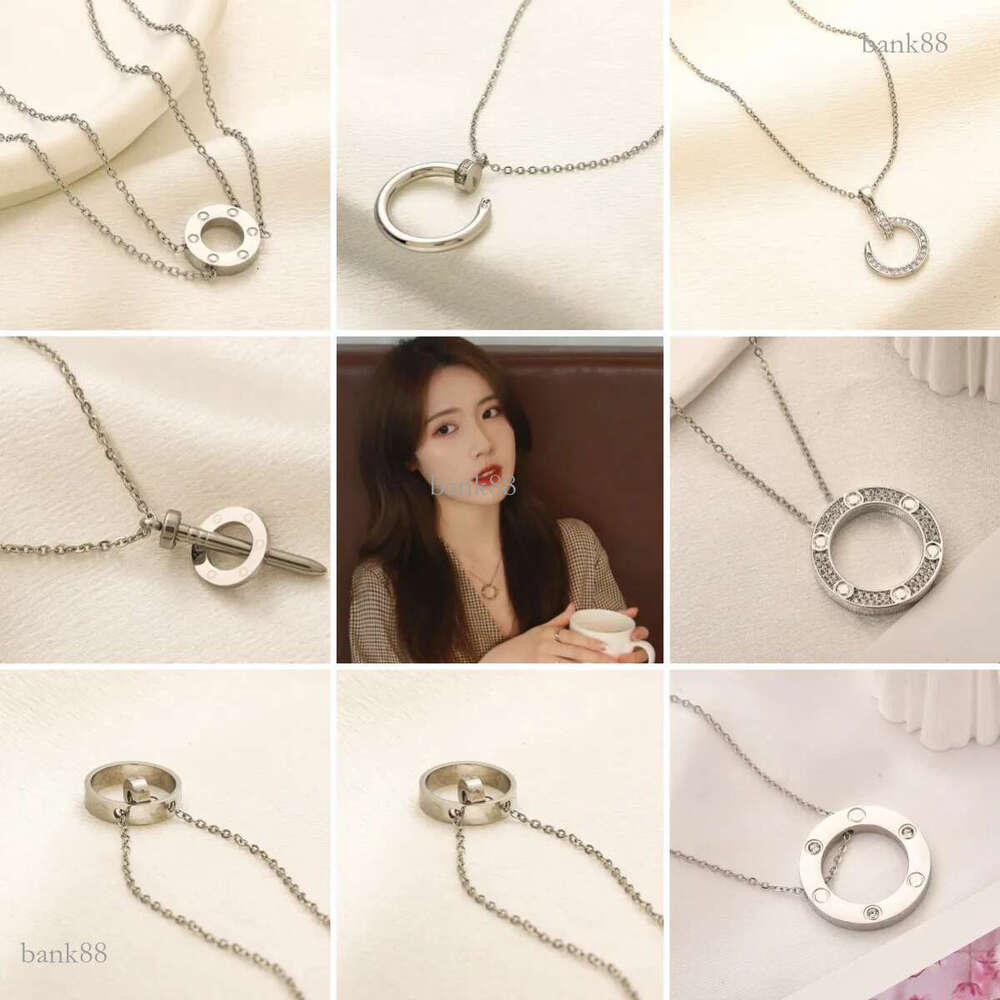 Crystal Nail Letter Fashion Designer Gold Plated Stainless Steel Necklaces Chains Vogue Womens Pendant Necklace Chain Jewelry Accessories Never Fading
