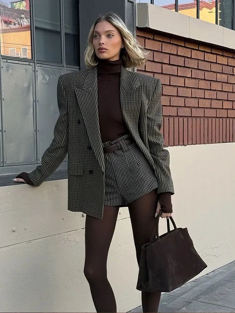 Retro plain womens jacket set with shoulder pads and lapel collar double chest long sleeved casual 2024 commuting 250305