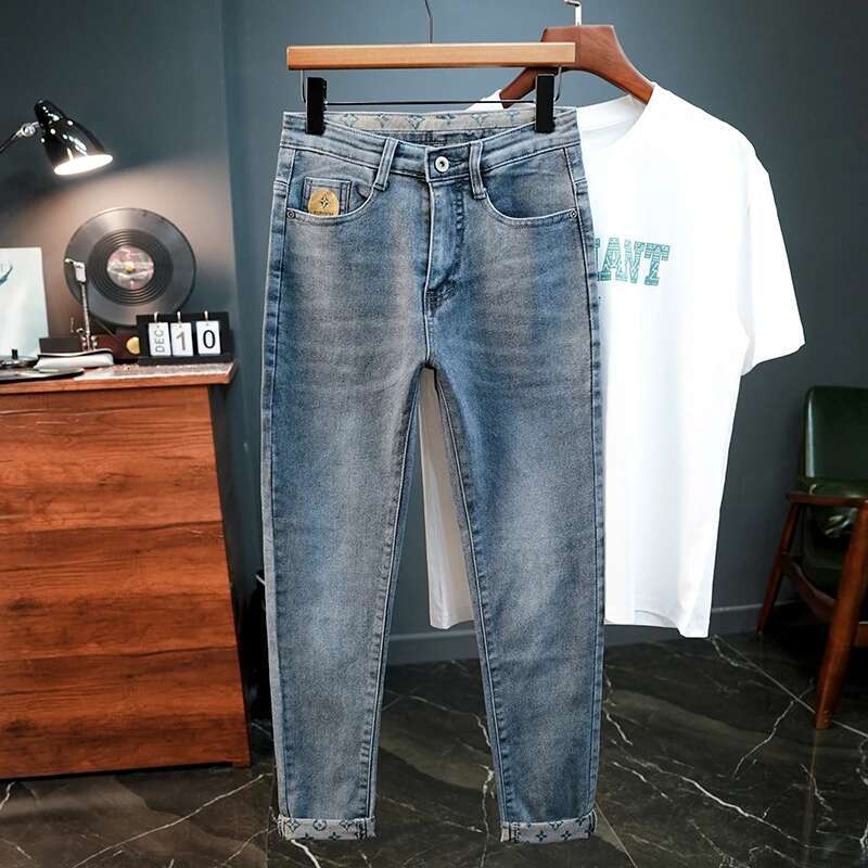 2025 new soft and elastic fashionable slim fit corrugated denim pants men's spring straight leg high street pants elastic waist retro casual desi