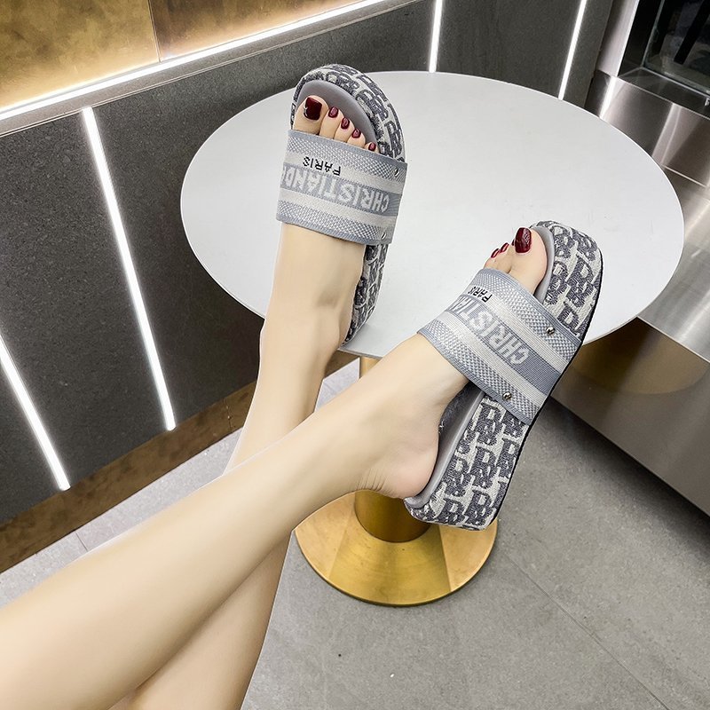 Free shipping new slippers women sandals French thick sole breathable comfortable fashion daily beige black gray