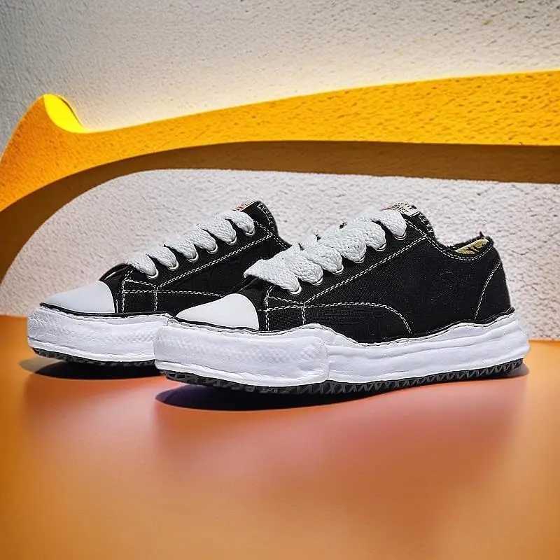 Mens and mens running shoes EVA shoe soles casual sports shoes flat shoes Zapatillas De Decorte Y250320