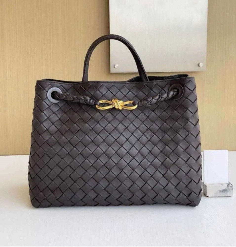 2025 8-line Buckle Leather Bags Top Woven Womens Portable Single Shoulder Crossbody Official Document Tote Bag PTXQ