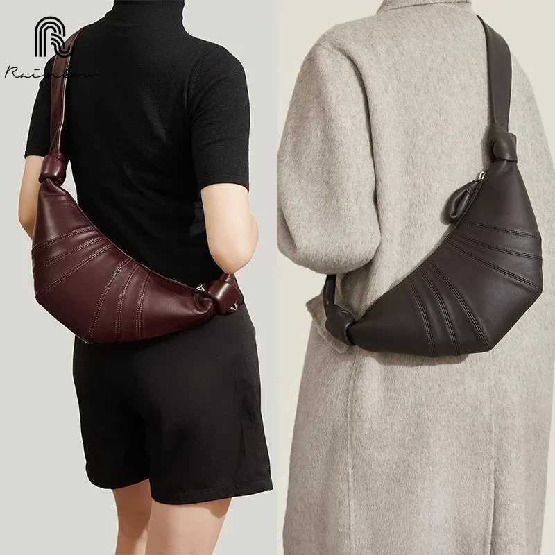 New Retro sheepskin Dumpling French Croissant Fashion Horn Bag chest bag Trendy Niche Net Handheld Wen Large capacity Z250317