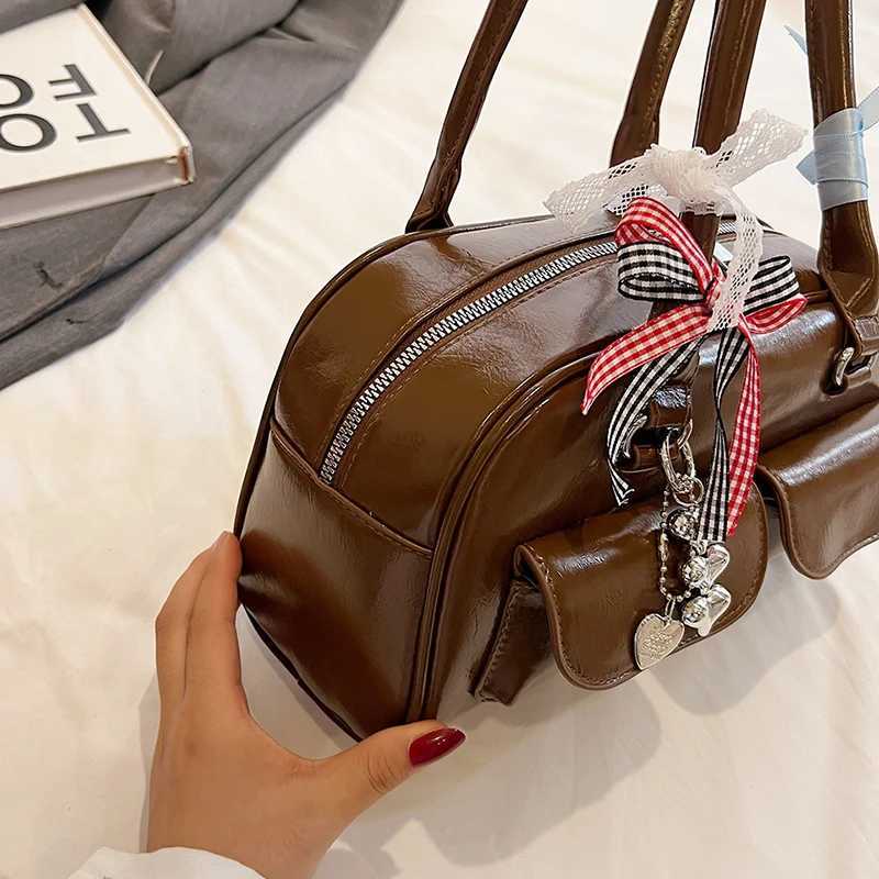 Bowling bag handbag niche armrest large capacity pocket design Y250321
