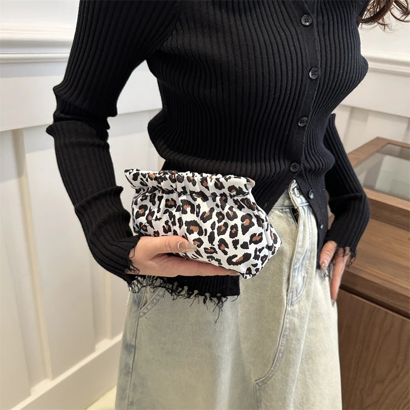 Fashion Simple Womens Handbags Card Key Jewelry Dinner Bags Various Sexy Models
