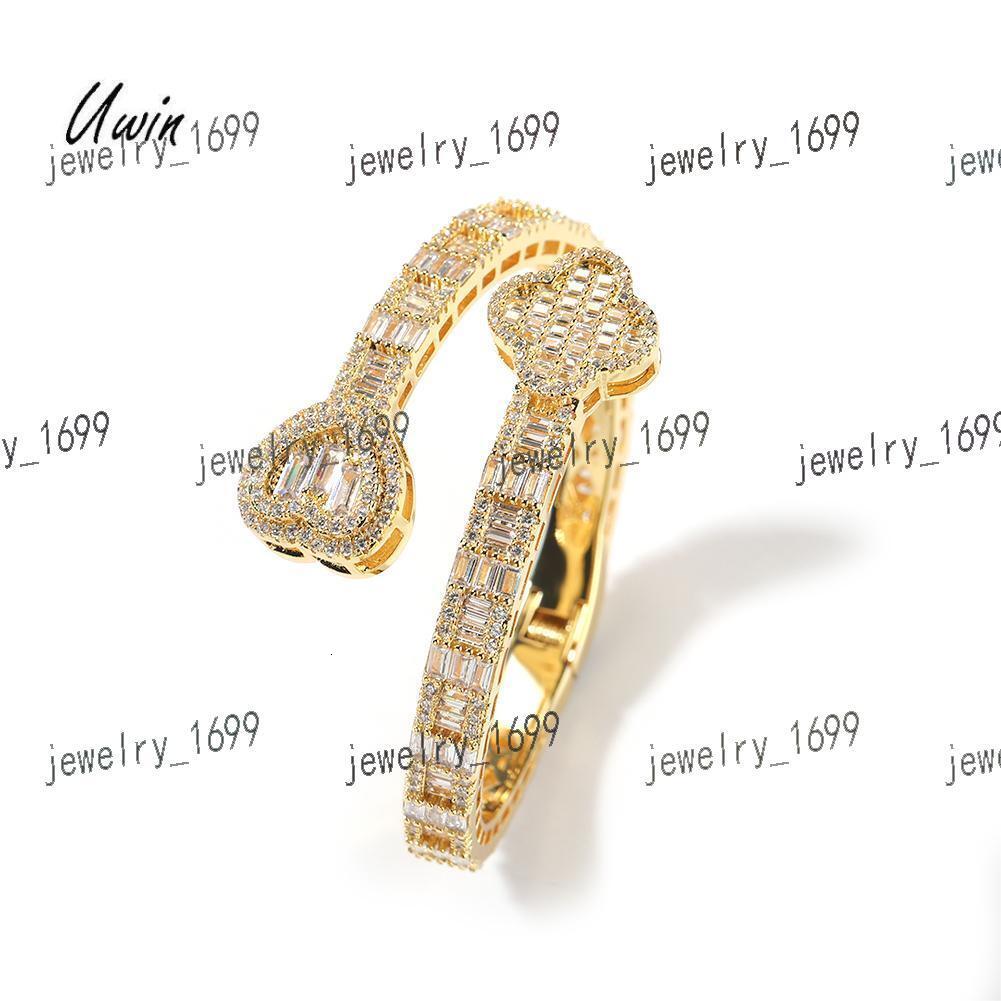 Unique Design Iced Out Four Leaf Clover Bracelet Heart Shape Bangle Hiphop Adjustable Fashion Jewelry Women Man