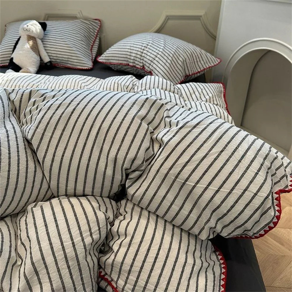 Ins Nordic Stripe Duvet Cover Set Minimalist Quilt Cover and Sheet Pillowcase Washed Cotton Home Bedding Boys Adults Bedclothes 250317