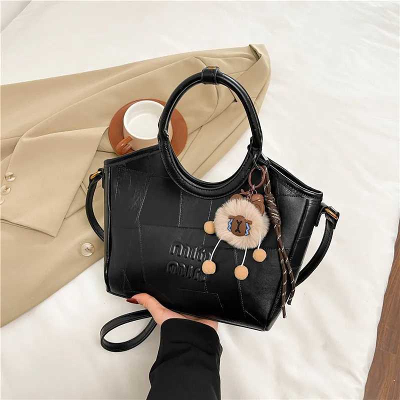 2025 Shoe Bag Designer Leather Handbag Wen Womens Handbag Luxury Messenger Bag Classic Popar Elegant Y250321