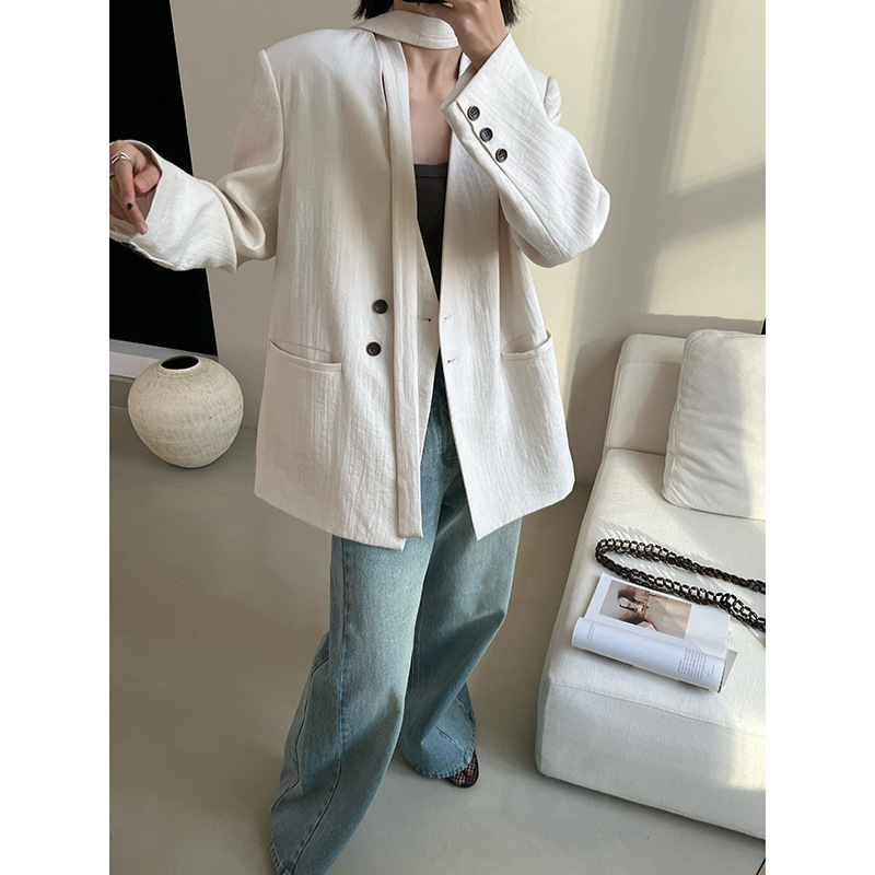 G314Elegant Spring Casual Wear with Korean Influence - Stylish Ribbon Detailed V-Neck Set