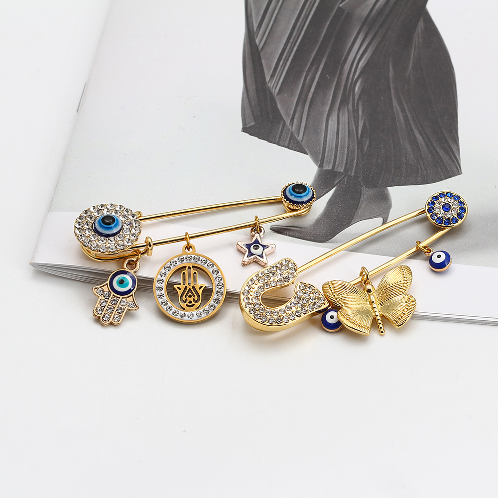 Lucky Eye Heart Fatima Hamsa Hand Blue Turkish Evil Eye Charm Brooch Pin Gold Silver Color Brooch for Women Girls Jewelry BE218