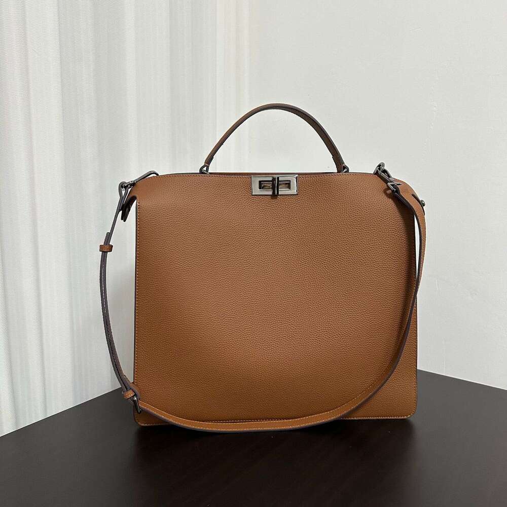 New Korean Version Of Top Layer Cowhide Handbag, Briefcase, Casual Shoulder Backpack, Large Capacity Business Bag