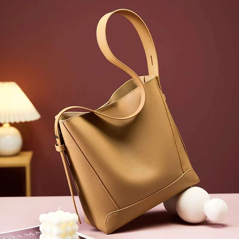 Ladies' Split Leather Bucket Female Commute Shopping Messenger Bags Adjustable Shoulder Strap Women Casual Handbag
