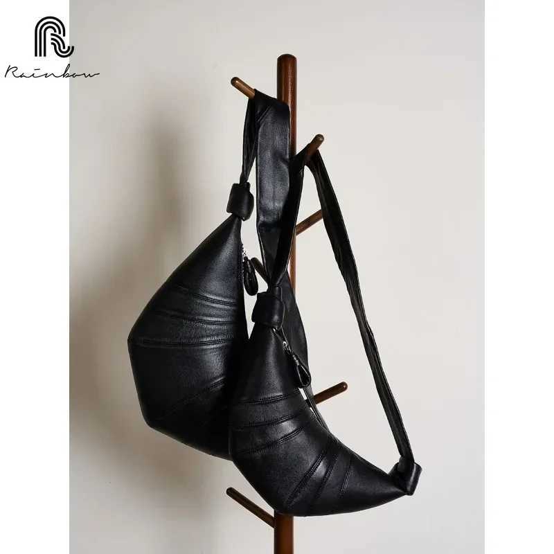 New Retro sheepskin Dumpling French Croissant Fashion Horn Bag chest bag Trendy Niche Net Handheld Wen Large capacity Z250317