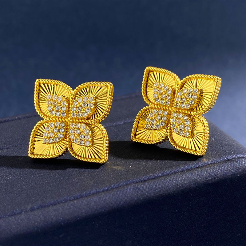 Vanly Cleefe Jewelry New High-Quality Designer Stud Van Clefs Earrings Classic Luxury Carved Diamond Rhombus Van Cleeg Earrings Caa
