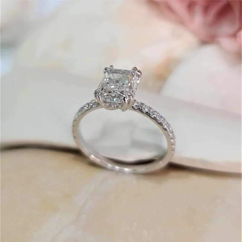 Jewelry 2CT E VS1 Radiant Cut IGI Certified 2 Carats Elongated Radiant Diamond Engagement Ring CVD Lab Grown Diamond Ring For Women
