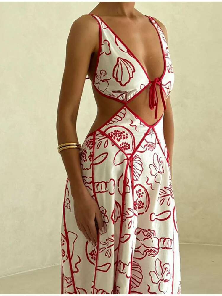 2025 new women's fashionable printed lace up slim fit designer dress with sexy hollow out backless sleeveless long skirt, new beach party robe5