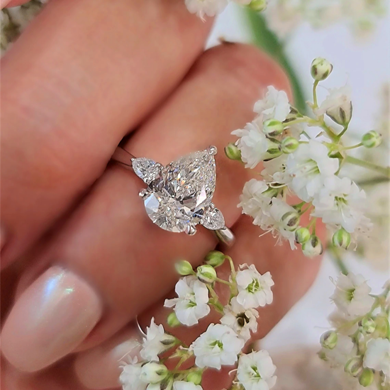 Jewelry 2.0 Ctw 3 Stone Pear Cut Lab Diamond Engagement Ring in 14K White Gold E VS1 Pear CVD Lab Grown Diamond IGI Certified Wedding Gold Ring