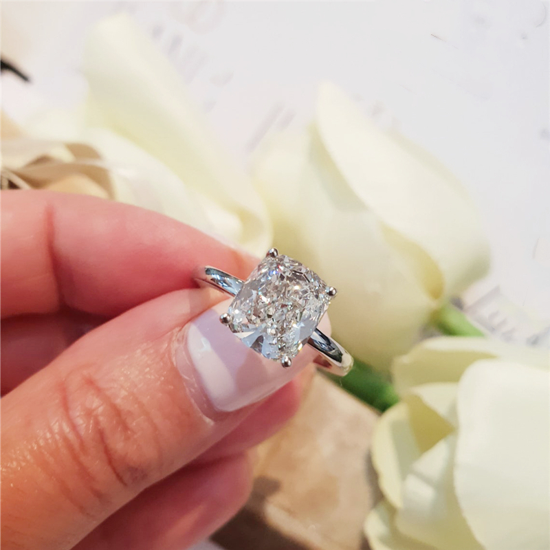 Elegant 3.0 CT Cushion Lab Diamond Engagement Ring with IGI Certification Hidden Halo for Weddings