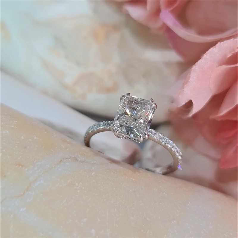 Jewelry 2CT E VS1 Radiant Cut IGI Certified 2 Carats Elongated Radiant Diamond Engagement Ring CVD Lab Grown Diamond Ring For Women