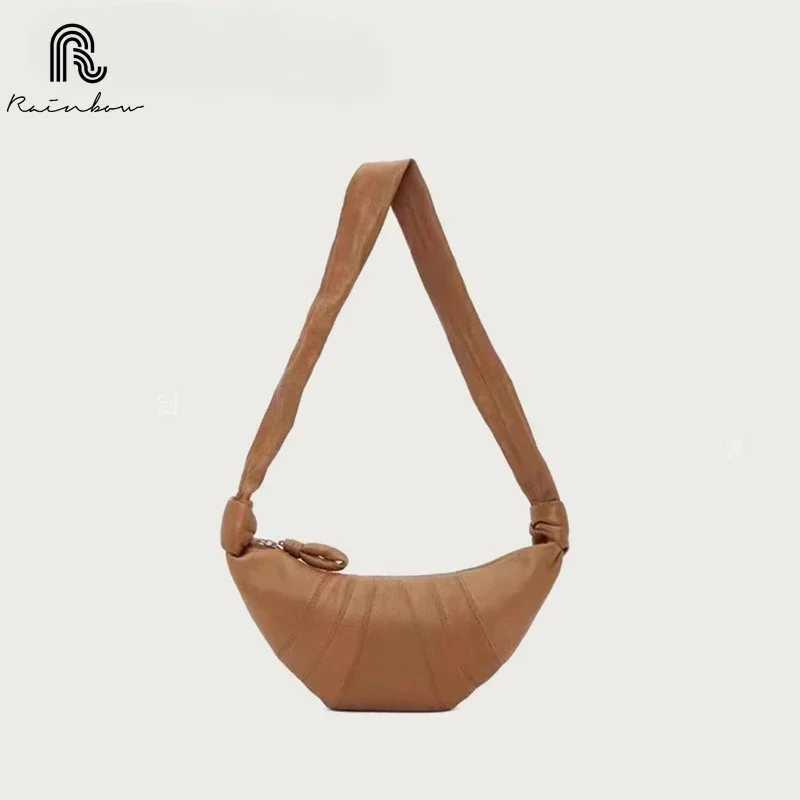 New Retro sheepskin Dumpling French Croissant Fashion Horn Bag chest bag Trendy Niche Net Handheld Wen Large capacity Z250317