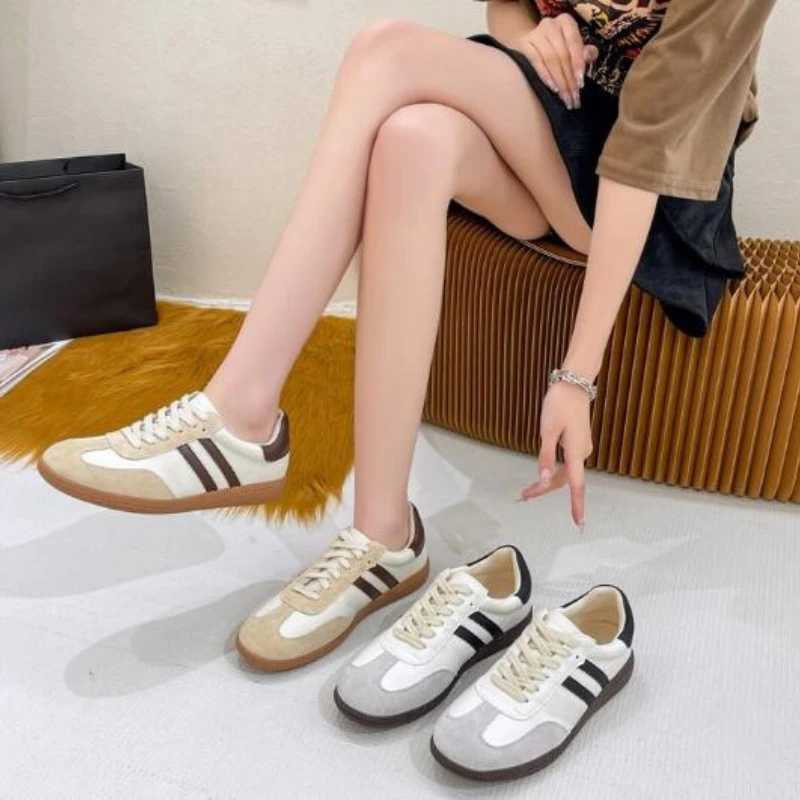 Women Casual Shoes Fashion Outdoor Sports Running Shoes Light Luxury Sneakers Breathable Walking Shoes Mesh Women Vulcanize ShoeC250222