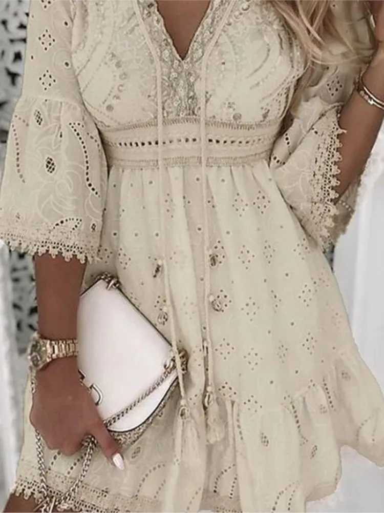 Elegant Women White Hollow Lace Mini Dress Summer V-neck Patchwork Lace Up Three Quarter Sleeve Ladies Vacation Beach Dresses M250304