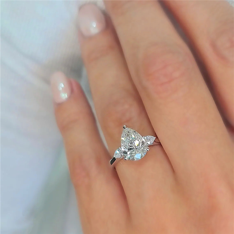 Jewelry 2.0 Ctw 3 Stone Pear Cut Lab Diamond Engagement Ring in 14K White Gold E VS1 Pear CVD Lab Grown Diamond IGI Certified Wedding Gold Ring