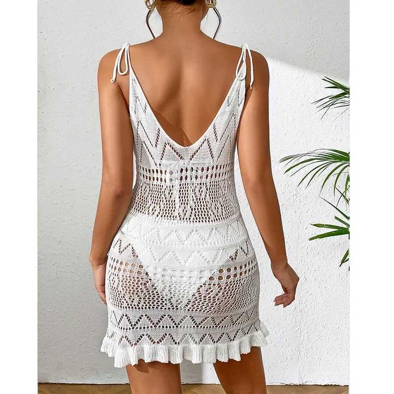 Sexy Womens Crochet Beach Dress See-through Beachwear Pareo Swimsuit Woman Bathing Suit White Dress Beach Cover Up Women Holiday M250304