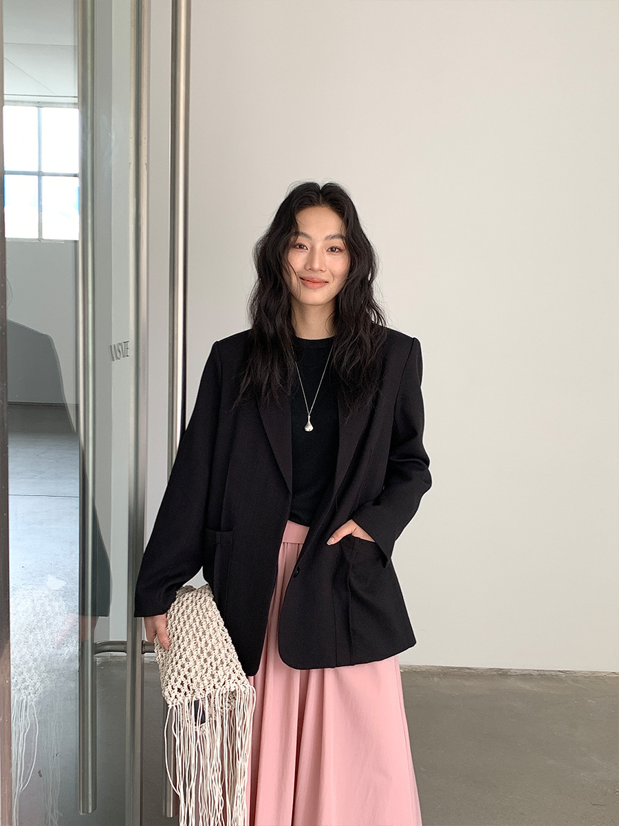 H318Chic Women's Loose-Fitting Korean Style Shoulder Pad Blazer - Spring 2025 Collection in Hemp Feel Fabric