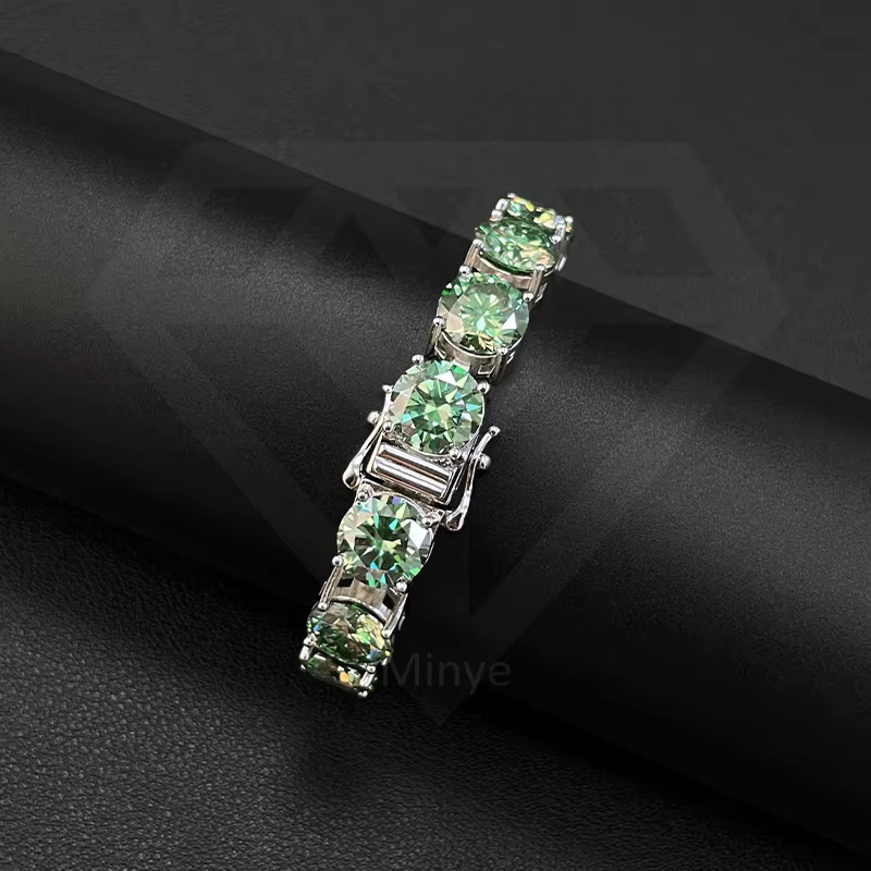 Women Fine Jewelry S925 Sterling Silver Tennis Bracelet Green Moissanite Iced Out Tennis Chain