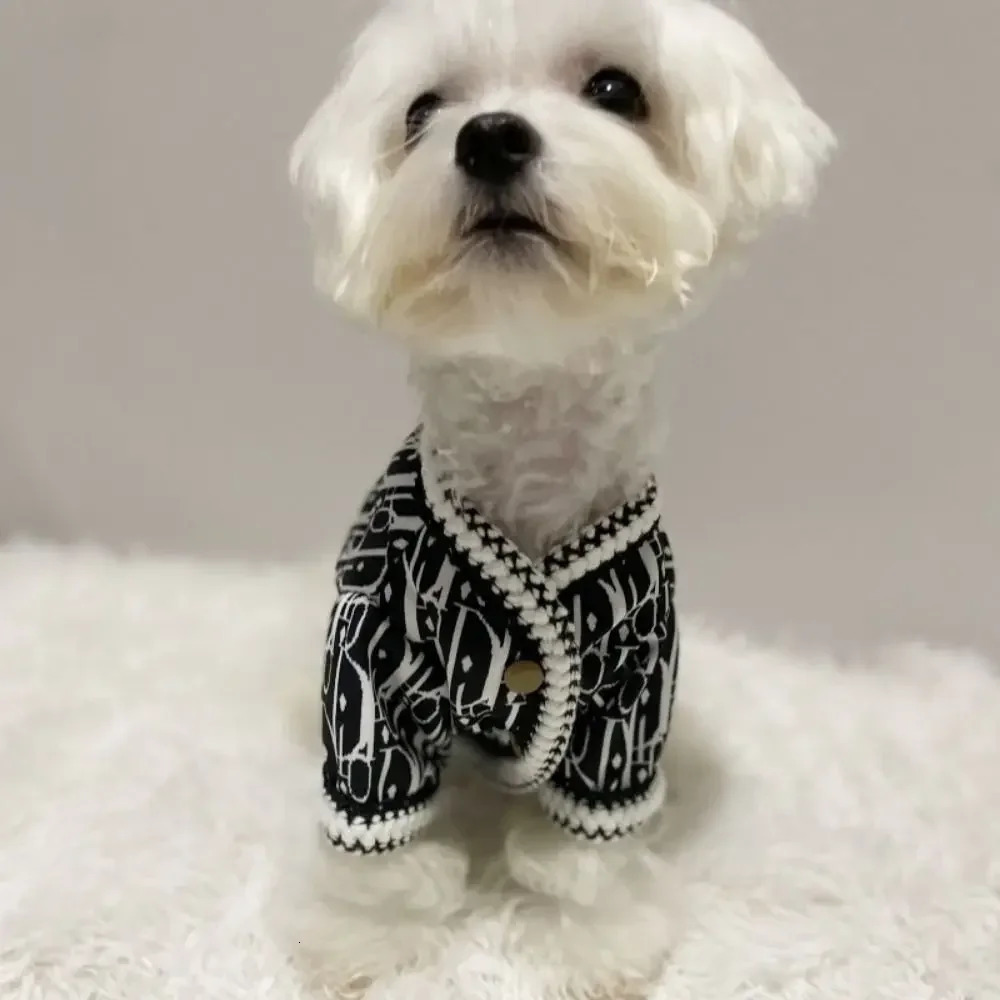 Polyester dog cotton sweater jacket comfortable warm fashionable soft knitted cardigan wool outdoorindoor 250318