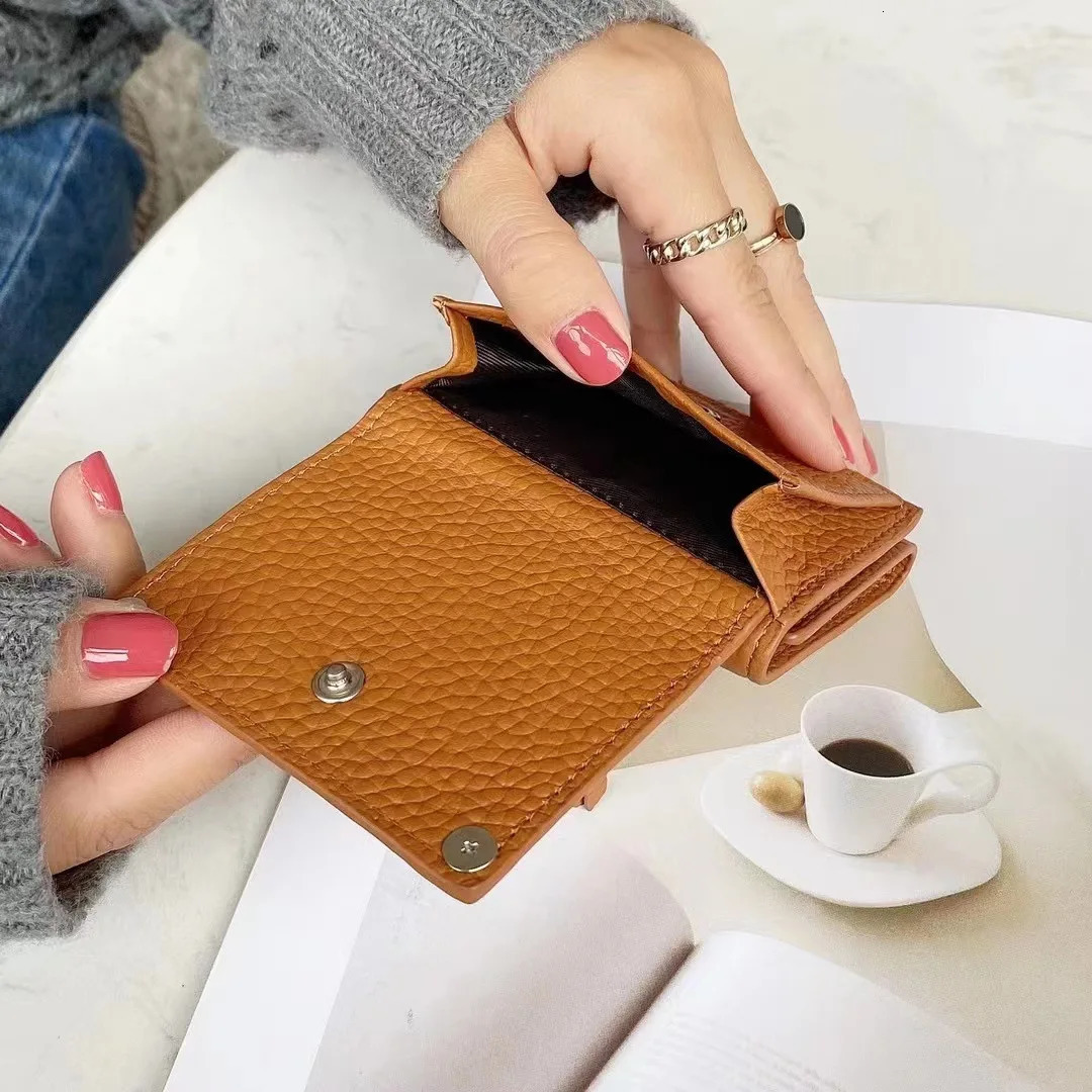 Mini Short Womens Wallet Leather Snap Flip Coin Wallet with Rivet Grey Cowboy Billfold Triple Fold Wallet 250317