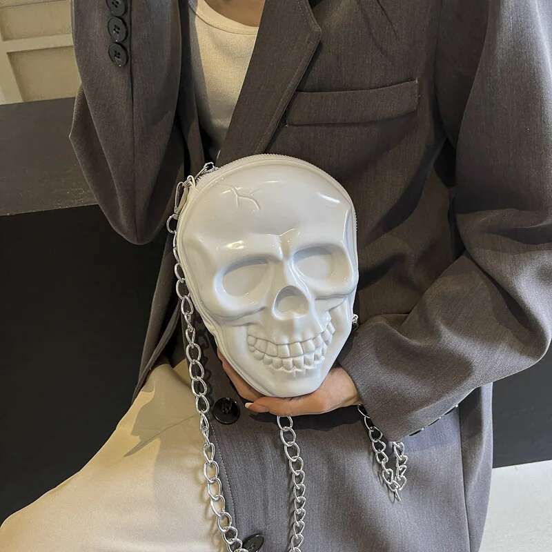 Funny Crossbody Bags For Women 2025 New Leather Chain Small Personality Skull Shape Hip Hop High Quality Shoulder Bag Woman