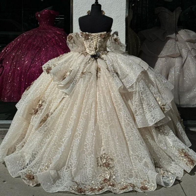 Ivory Shiny Quinceanera Dresses Formal Luxury Party Birthday Beading Lace Appliques Sweet 16 Dress Graduation Ball Gowns Vestidos De 15 Anos