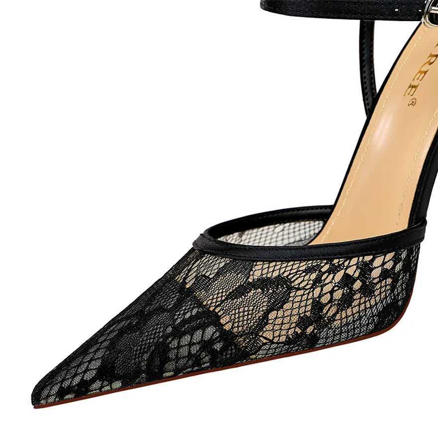 2025 Summer Wen Sexy Mesh Lace Slim Sandals Black White Hollow Ankle Buckle High H Party Shoes Dress Pointed Fem Pumps Y250317