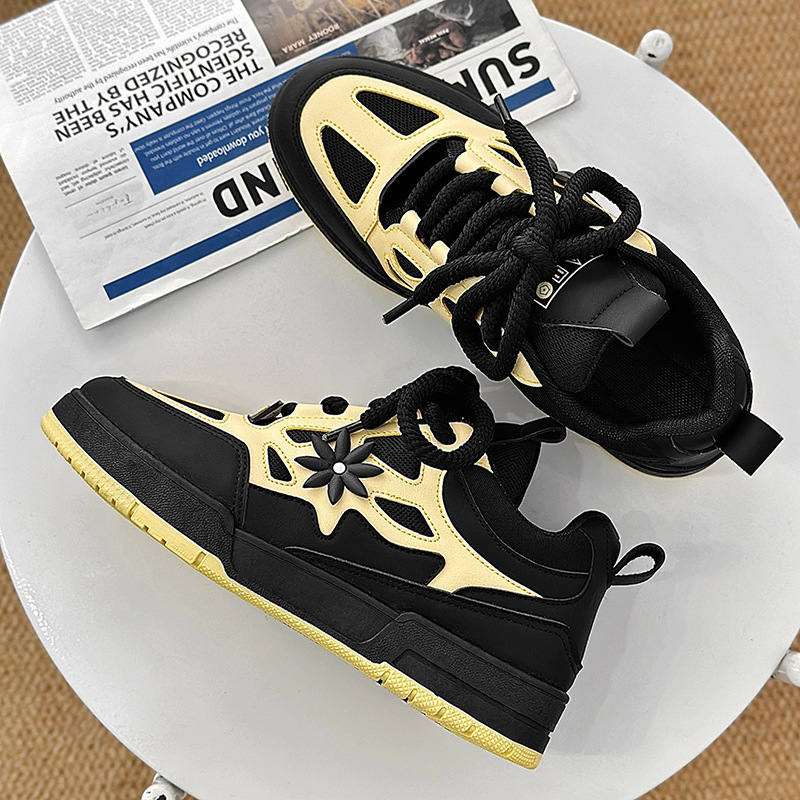 Autumn new men's shoes Korean version of fashionable shoes bread shoes men's casual shoes travel shoes sports shoes 2025s hot