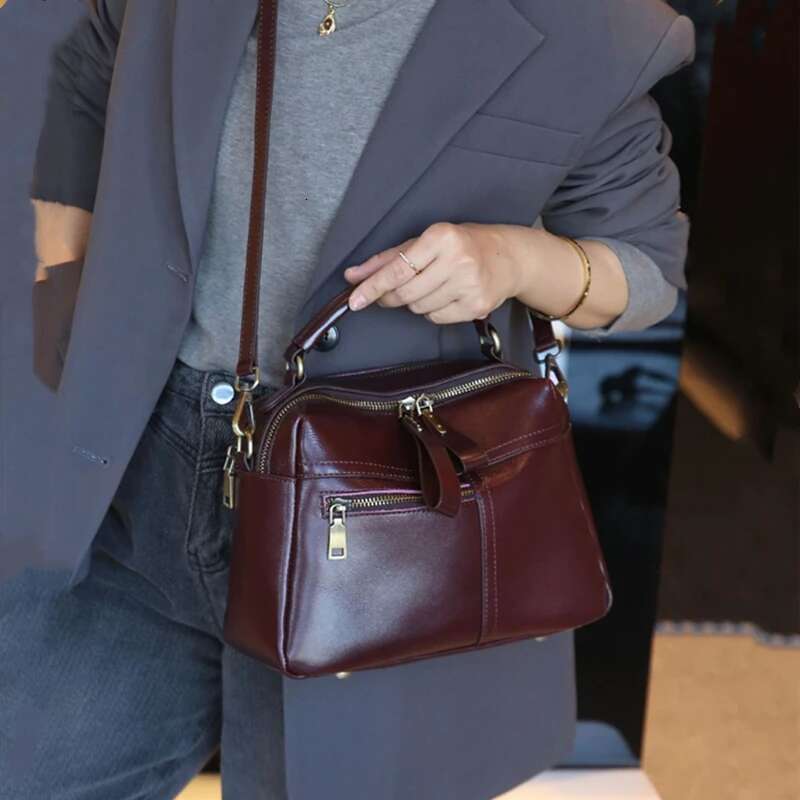 Toptrends Cowhide Genuine Leather Pillow Shoulder Bags For Women 2025 Designer Top Handle Work Crossbody Ladies Handbags