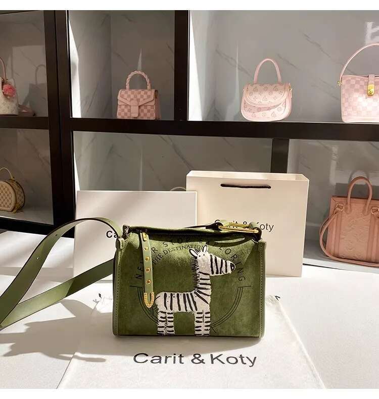 High Quality Cute Cartoon Pillow Autumn Fashion Veet Women's Handbag Lady Purse Shoulder Crossbody Female Casual Bag
