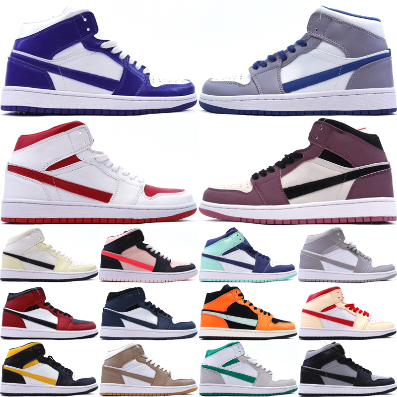 Top 1 Mid Men Women Basketball Shoes Leather Jump Mans Designer Trainers True Blue White Shadow Red Green Toe Banned Racer Blue Outdoor Sneakers Size 36-46