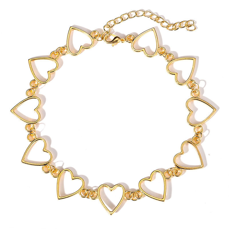 Hollow Heart Necklace Women Cold Wind Peach Heart Clavicle Chain Fashion Alloy Choker Jewelry