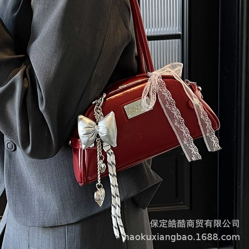 Underarm For Women New Shoulder Bag Spring Casual Fashion Versatile Super Popular Commuting Bag Shoulder Bags