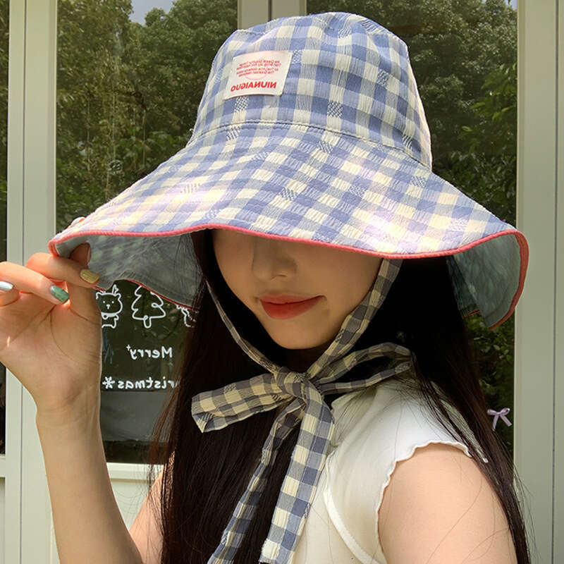 Double sided plaid fisherman for women in summer, thin design, UV resistant, foldable large brim, shading and sun protection hat