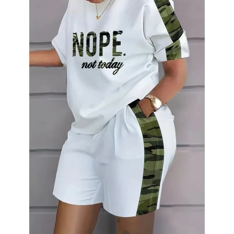Womens Plus Size Suit Short-sleeved T-shirt Shorts Letter Print Contrast Color Two-piece Outdoor Leisure Sports Training Suit 250318