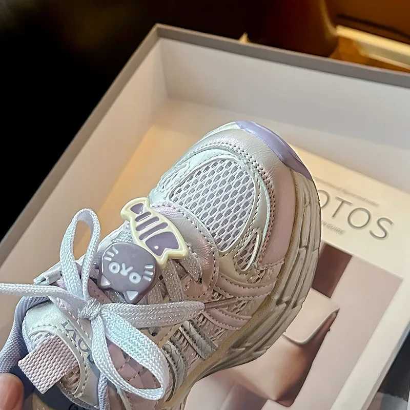Childrens sports shoes with thick and soft soles girls running shoes princess sleds 2025 new childrens sports shoes cat fish sweet W250318
