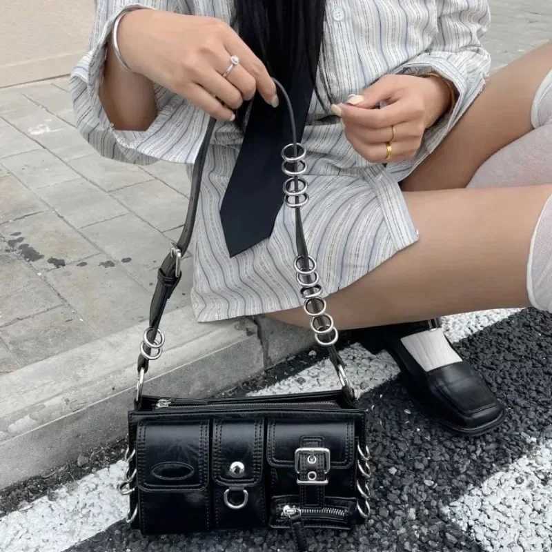 Meet You Y2K Retro Gothic Black Shoe Bag Suitable for Wenpunk Cool Girls Mti Pocket Pu Leather Underwear Bag Trend Handbag Y250318