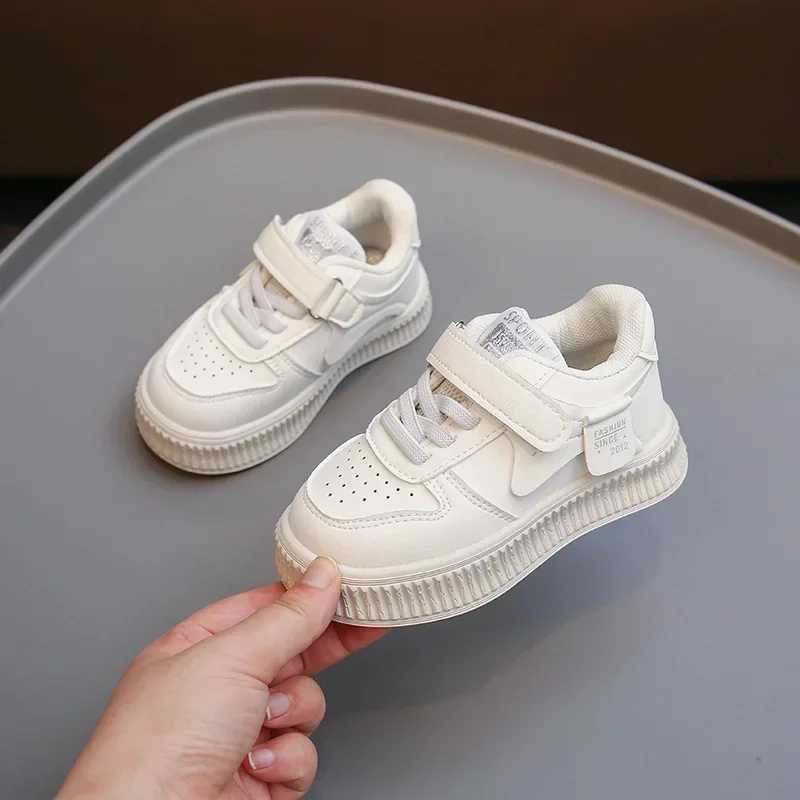Childrens 2023 New Design Sneakers Boys Fashion Sport Shoes Girls Casual Shoes Breathable Non-slip Student Shoes Kids Footwears W250318