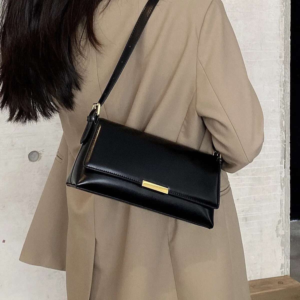 2024 Handbags Genuine Leather Women Underarm Bags High Quality Single Shoulder Female Versatile Crossbody Bag Coffee