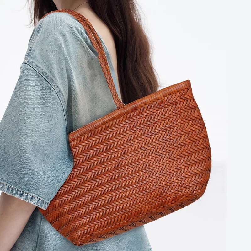 Genuine Leather Handwoven Tote Bags For Women Designer Handbags And Purses 2024 New In Cowhide With Inner Pocket Shoulder