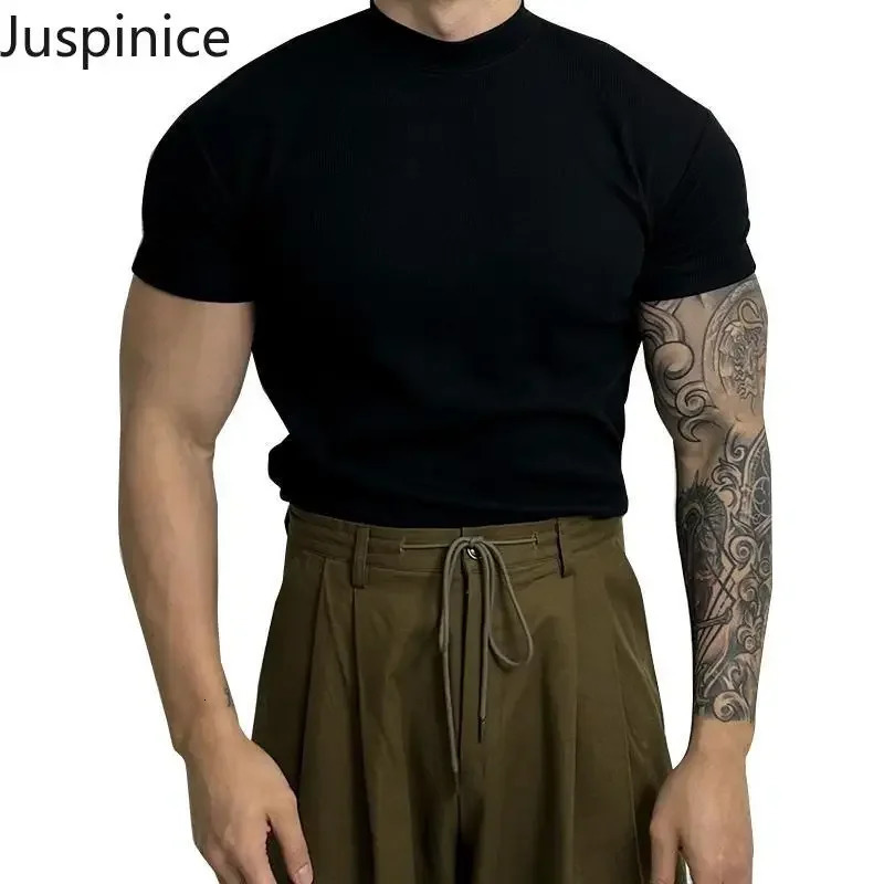 Summer Half Turtle Neck Large Short Sleeve T-shirt for Mens Elastic Casual Simple Street Personalized Top for Mens Wear 250317